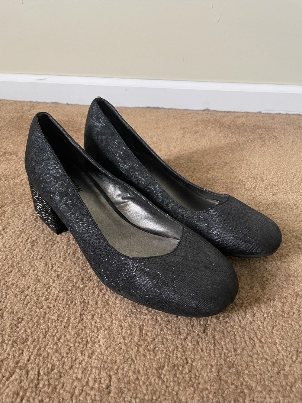 Kenneth Cole Reaction Flip Side Pump Lace Glitter Rhinestone Heel (Women’s 8.5)